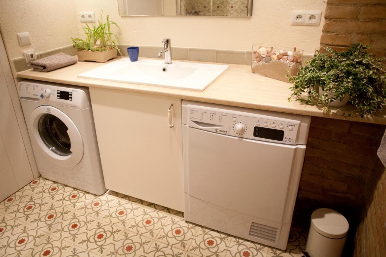 Authentic Charming Apartment/Wifi/Air Conditioning Valencia Kültér fotó